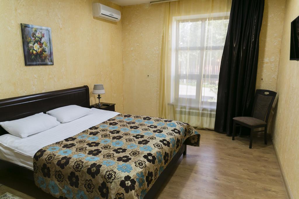Hotel Green Land Aqtöbe Zimmer foto